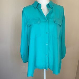 Jones| New York| Large| Career Wear| Button down| pleated back